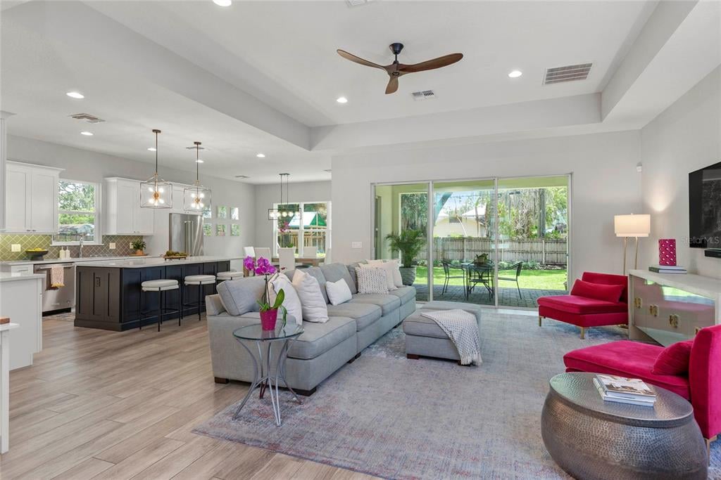 Property listing photo for 1438 W HARVARD STREET