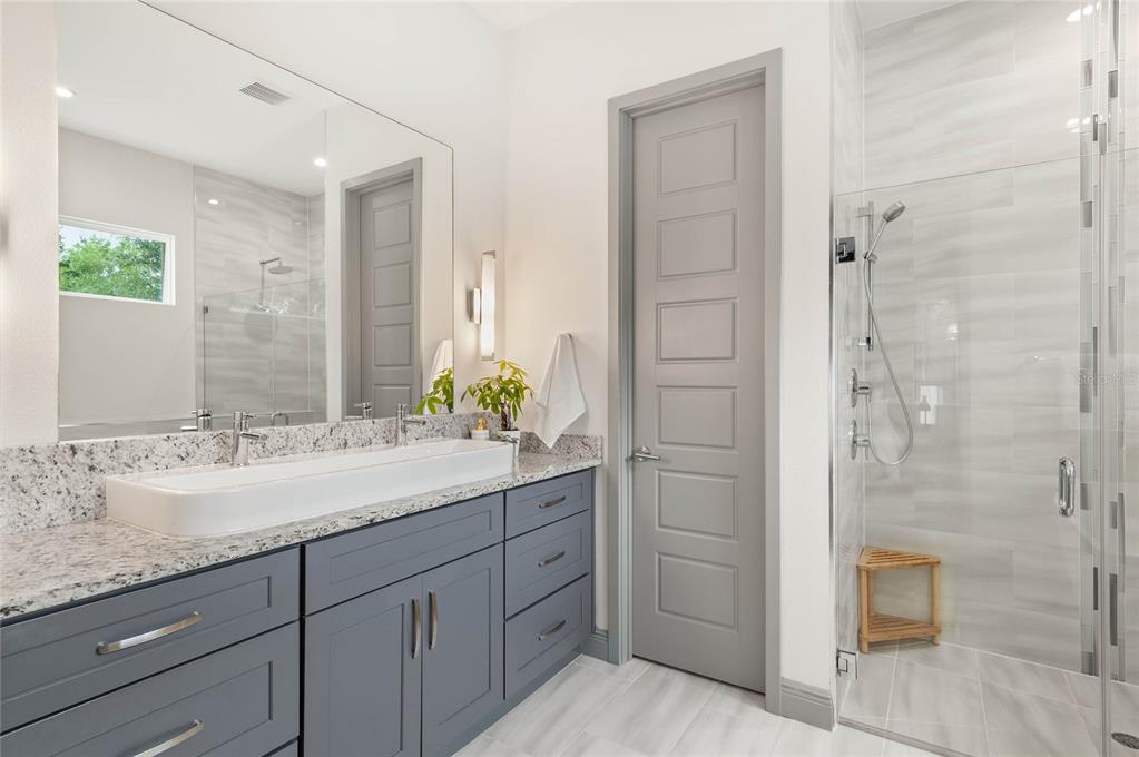 Property listing photo for 632 GAMEWELL AVENUE