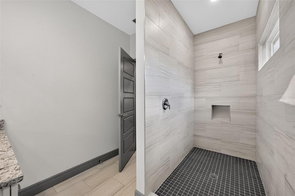 Property listing photo for 632 GAMEWELL AVENUE