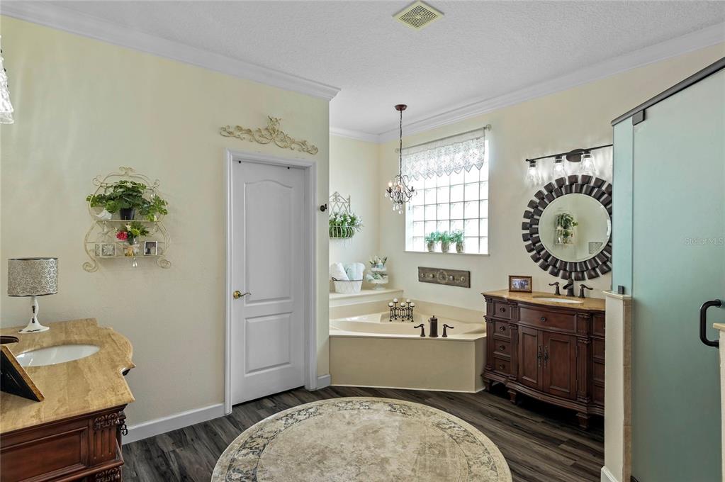 Property listing photo for 2848 ALOMA LAKE RUN