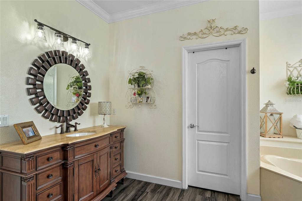 Property listing photo for 2848 ALOMA LAKE RUN