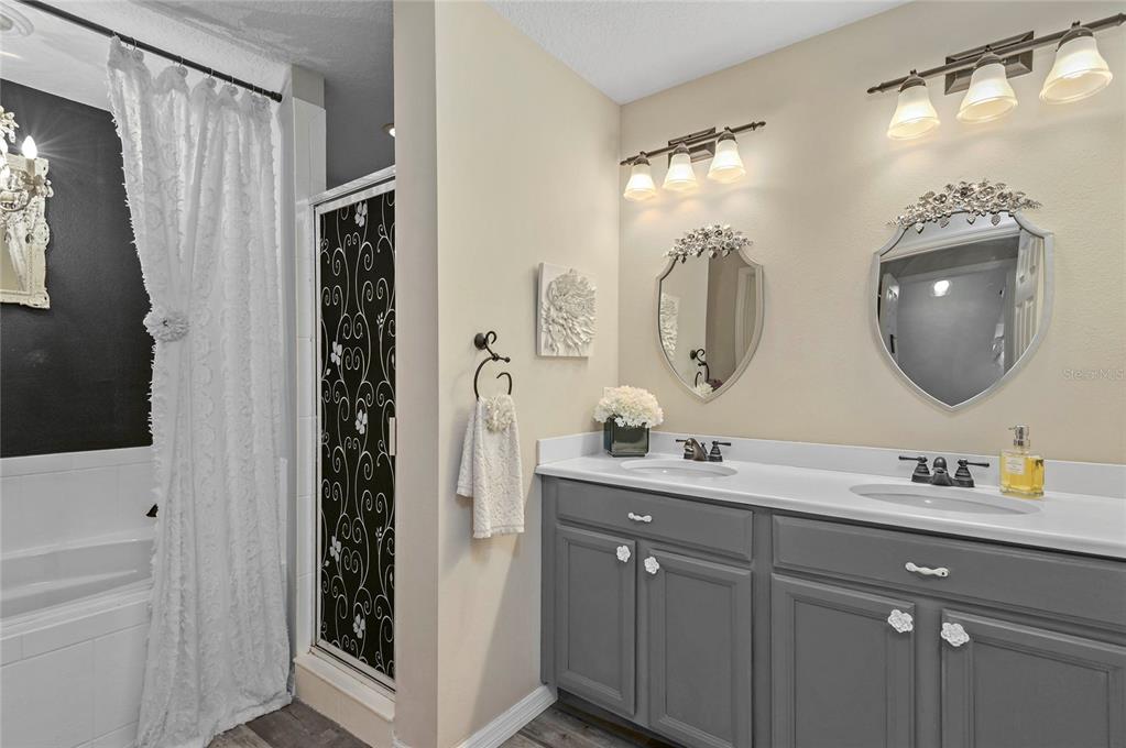 Property listing photo for 72 CANTERBURY BELL DRIVE