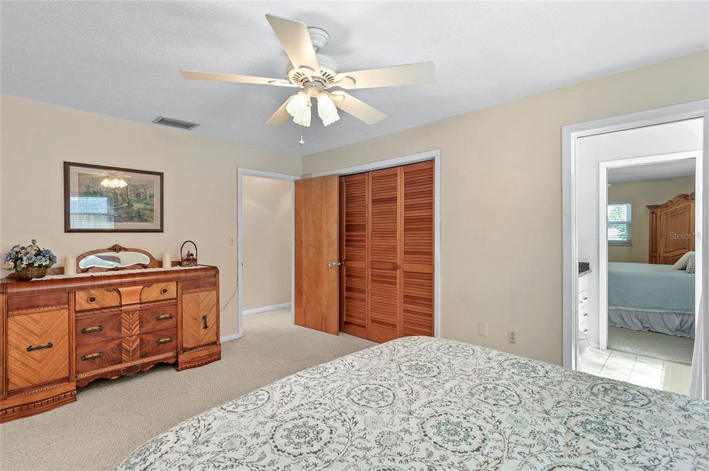 Property listing photo for 1621 CHESTNUT AVENUE