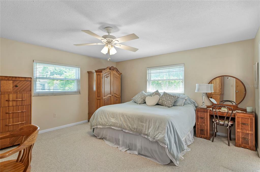 Property listing photo for 1621 CHESTNUT AVENUE