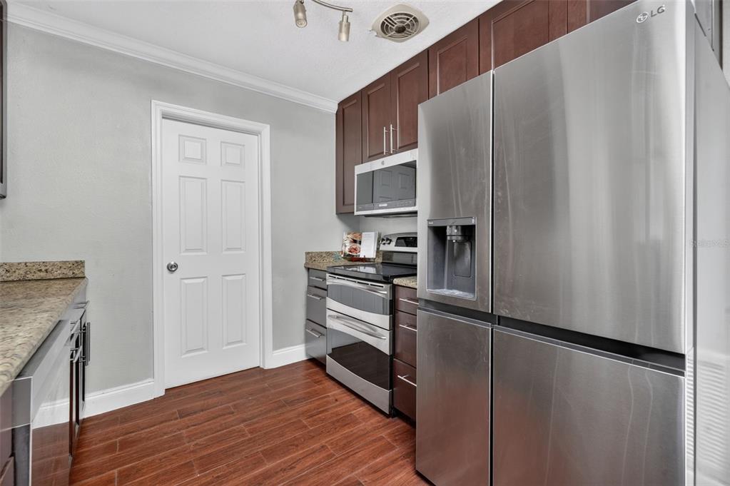 Property listing photo for 1009 LAKE BELL DRIVE