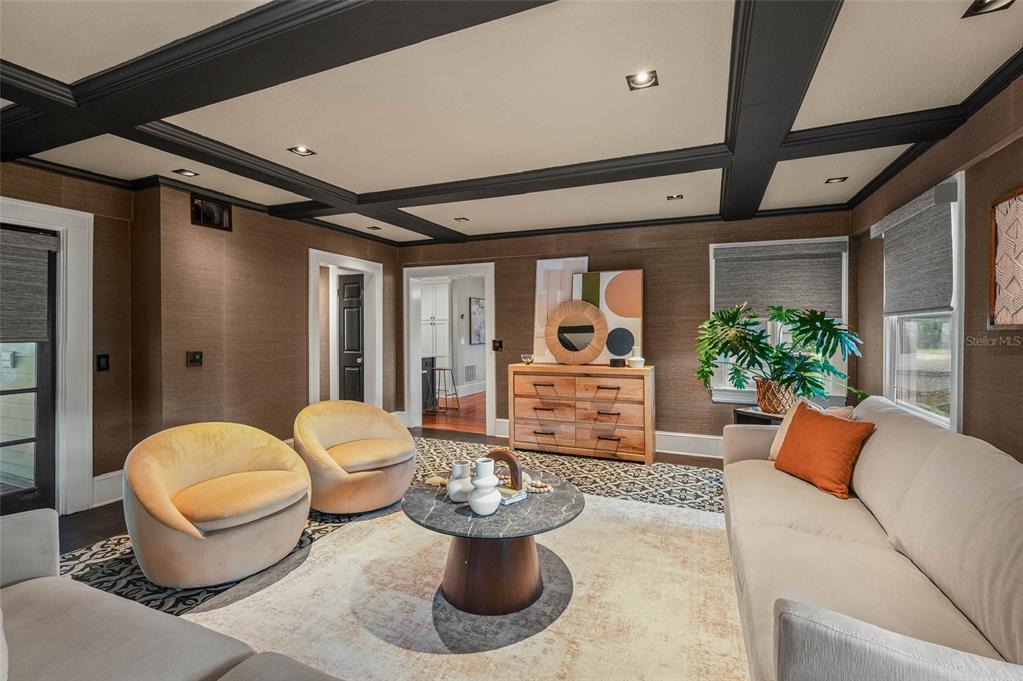 Property listing photo for 450 CHEROKEE DRIVE