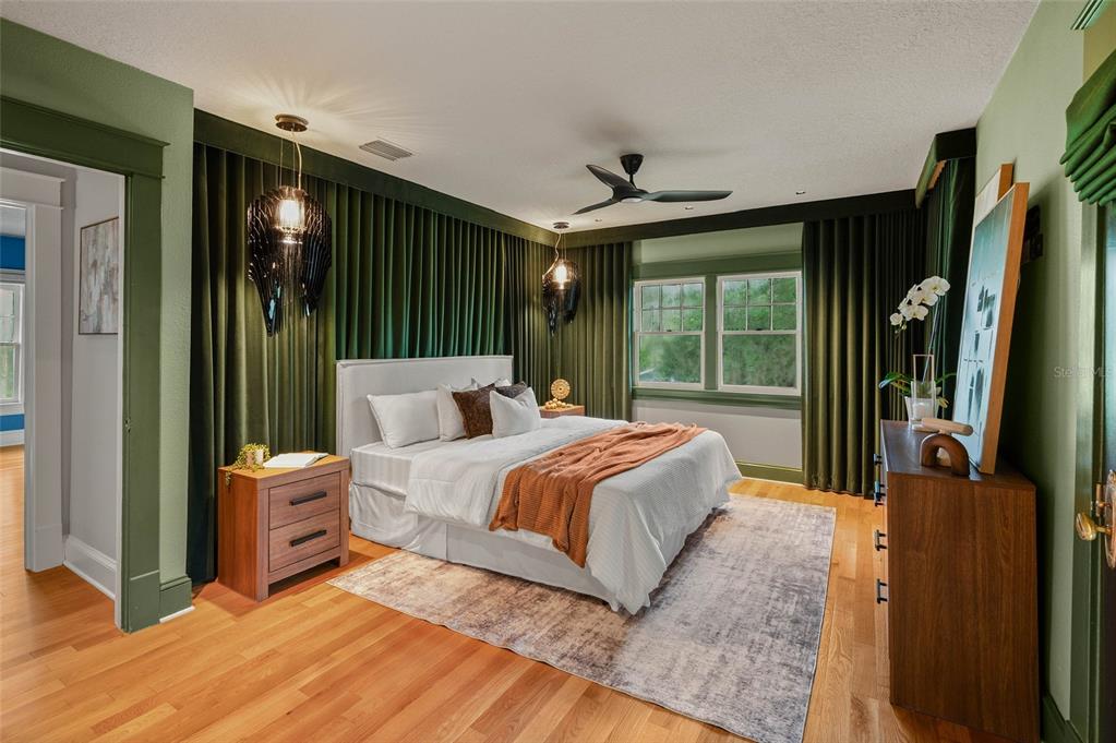 Property listing photo for 450 CHEROKEE DRIVE