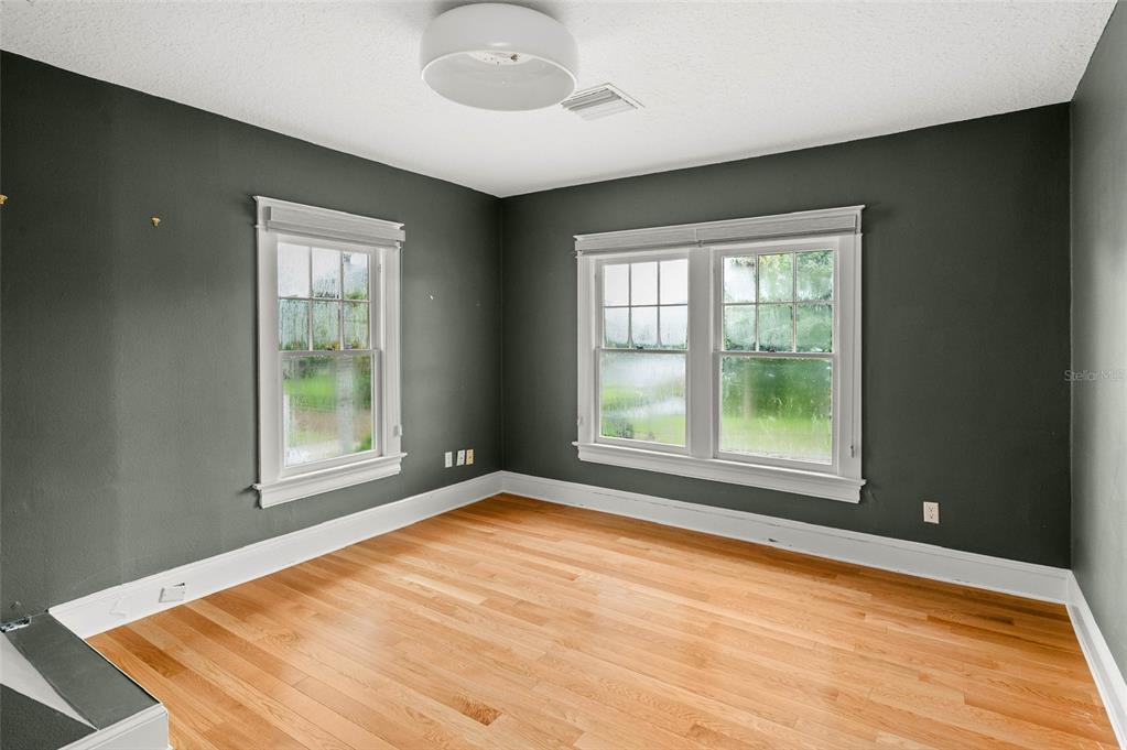 Property listing photo for 450 CHEROKEE DRIVE