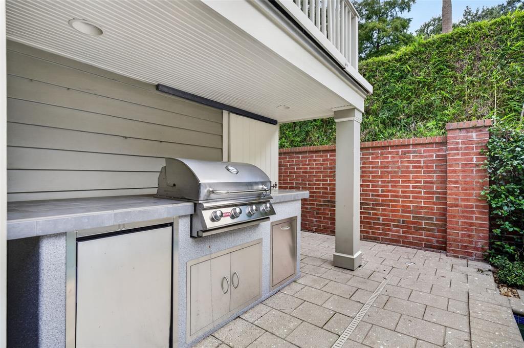 Property listing photo for 450 CHEROKEE DRIVE