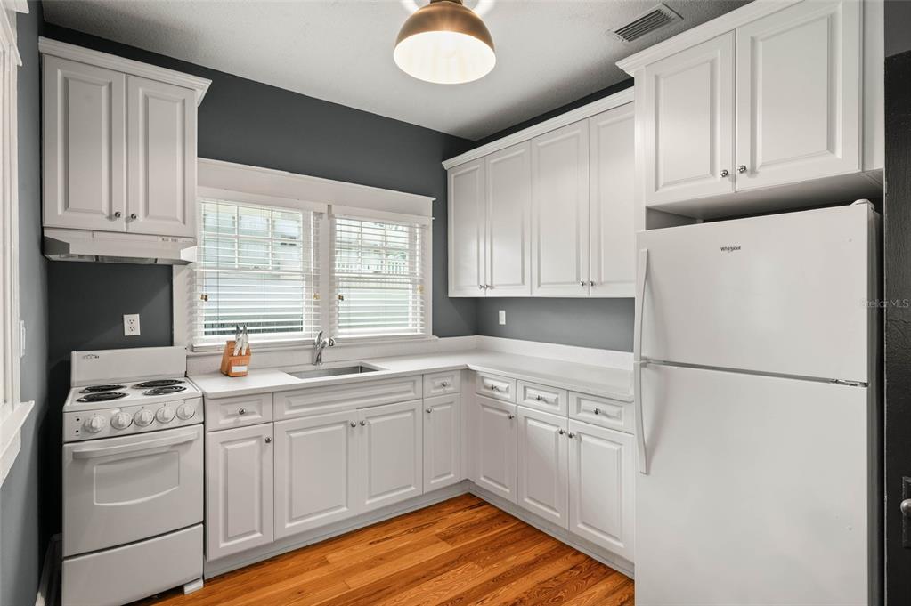 Property listing photo for 450 CHEROKEE DRIVE
