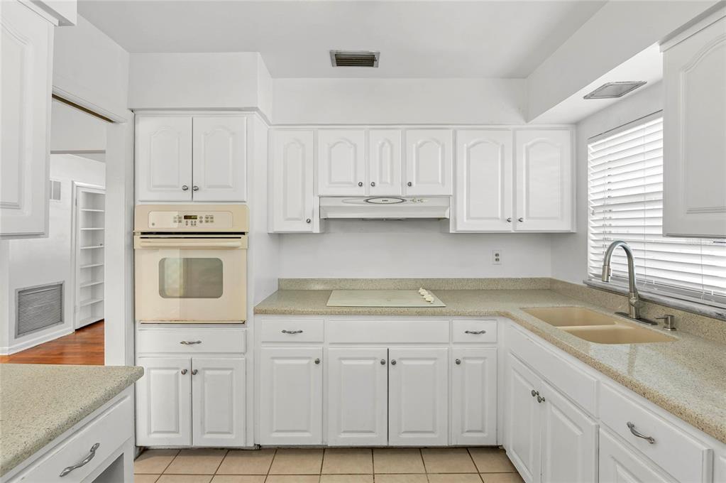 Property listing photo for 450 W CANTON AVENUE