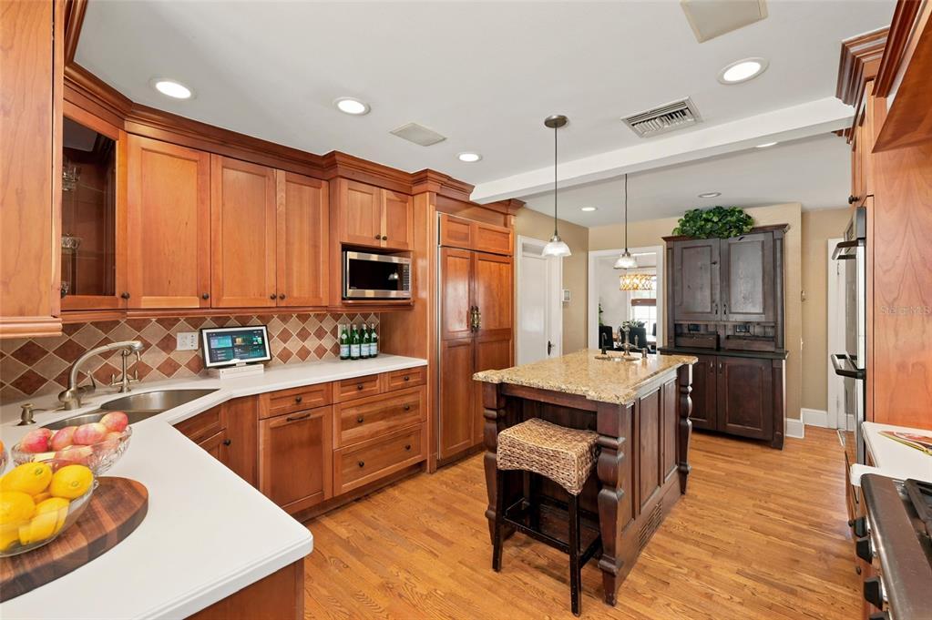 Property listing photo for 1221 DORCHESTER STREET