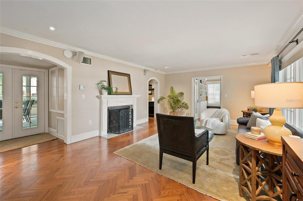 Property listing photo for 1221 DORCHESTER STREET