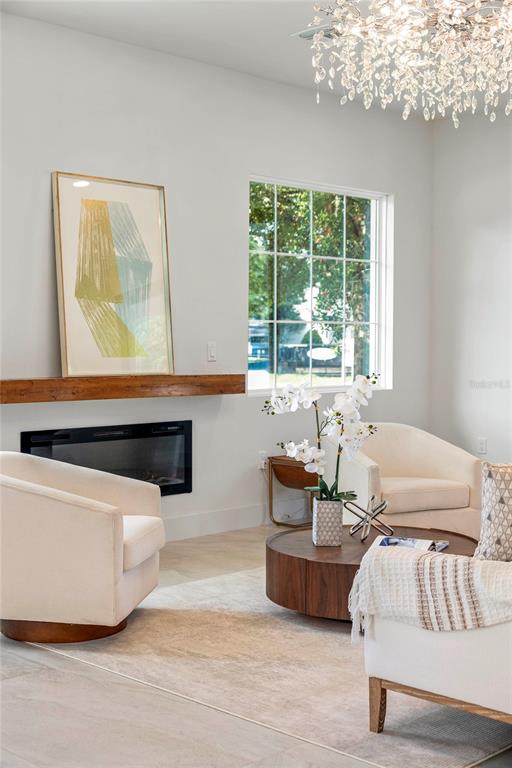 Property listing photo for 2430 CHANTILLY AVENUE