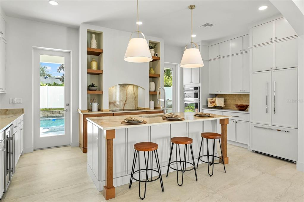 Property listing photo for 2430 CHANTILLY AVENUE