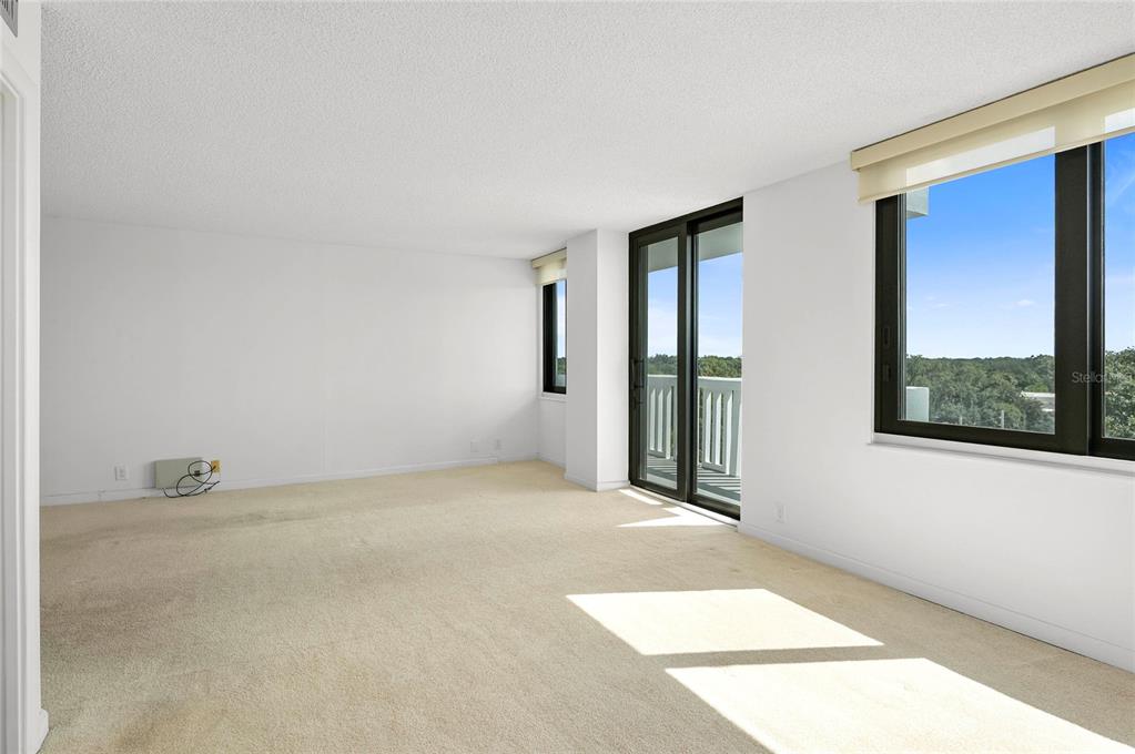Property listing photo for 400 E COLONIAL DRIVE #508