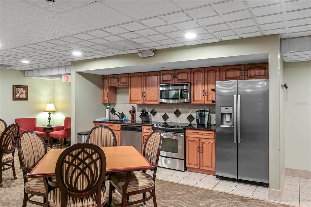Property listing photo for 400 E COLONIAL DRIVE #508