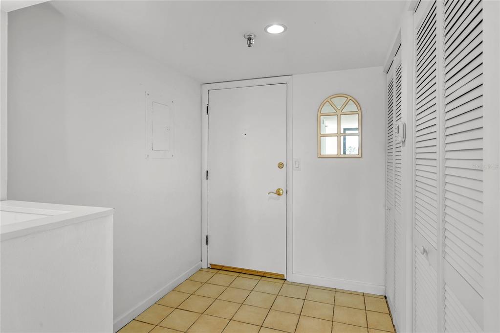 Property listing photo for 400 E COLONIAL DRIVE #508