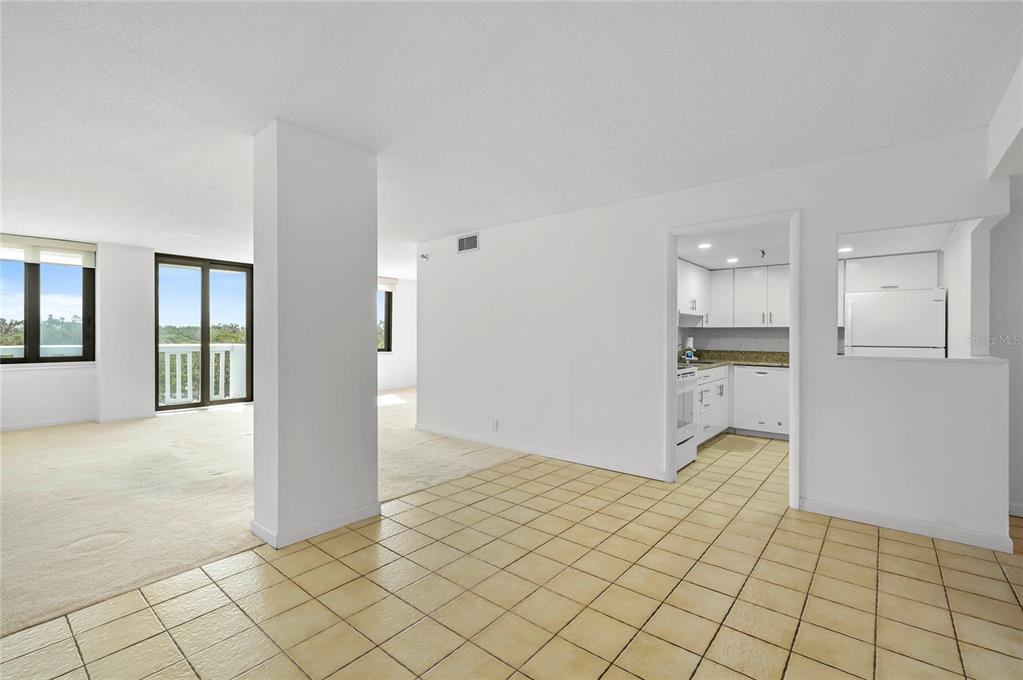 Property listing photo for 400 E COLONIAL DRIVE #508