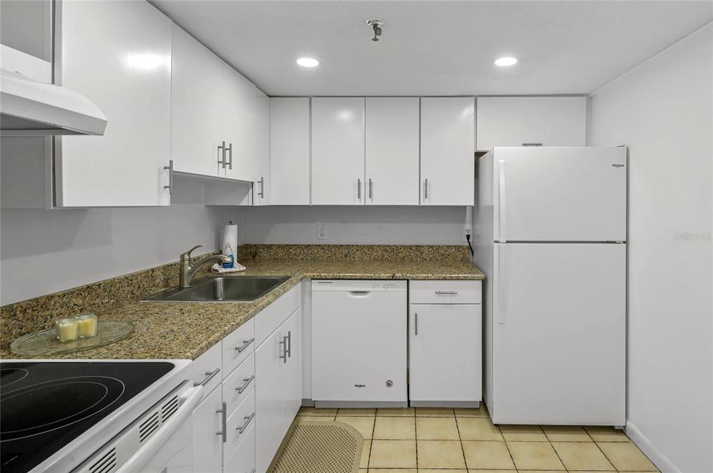 Property listing photo for 400 E COLONIAL DRIVE #508