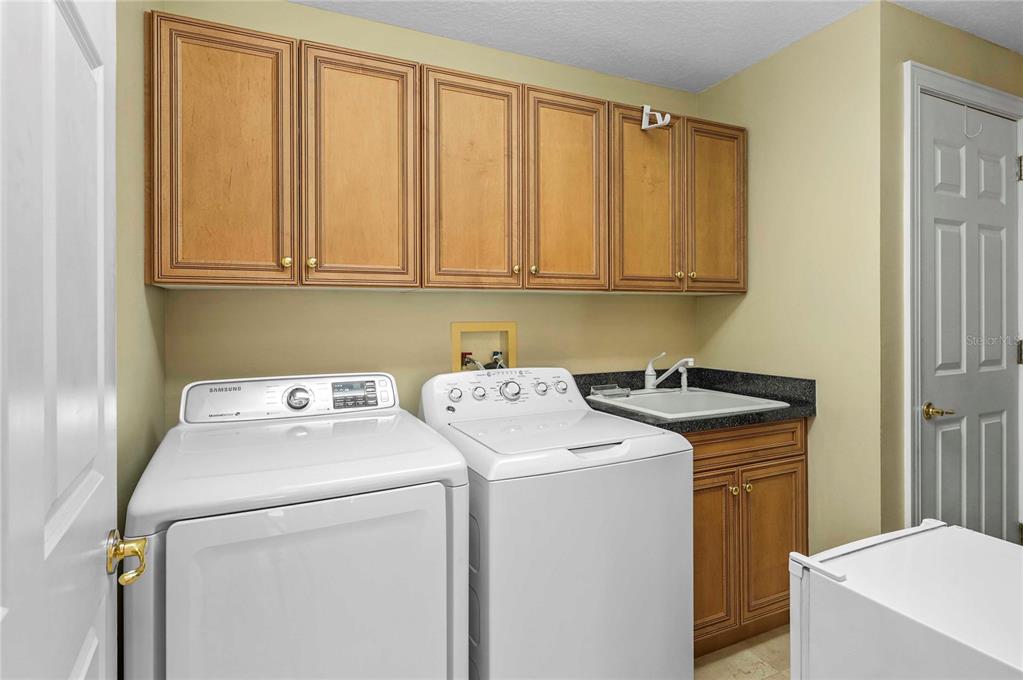 Property listing photo for 200 S INTERLACHEN AVENUE #350