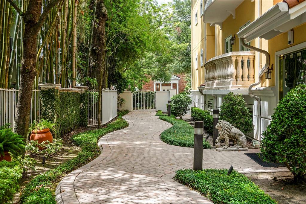 Property listing photo for 200 S INTERLACHEN AVENUE #350