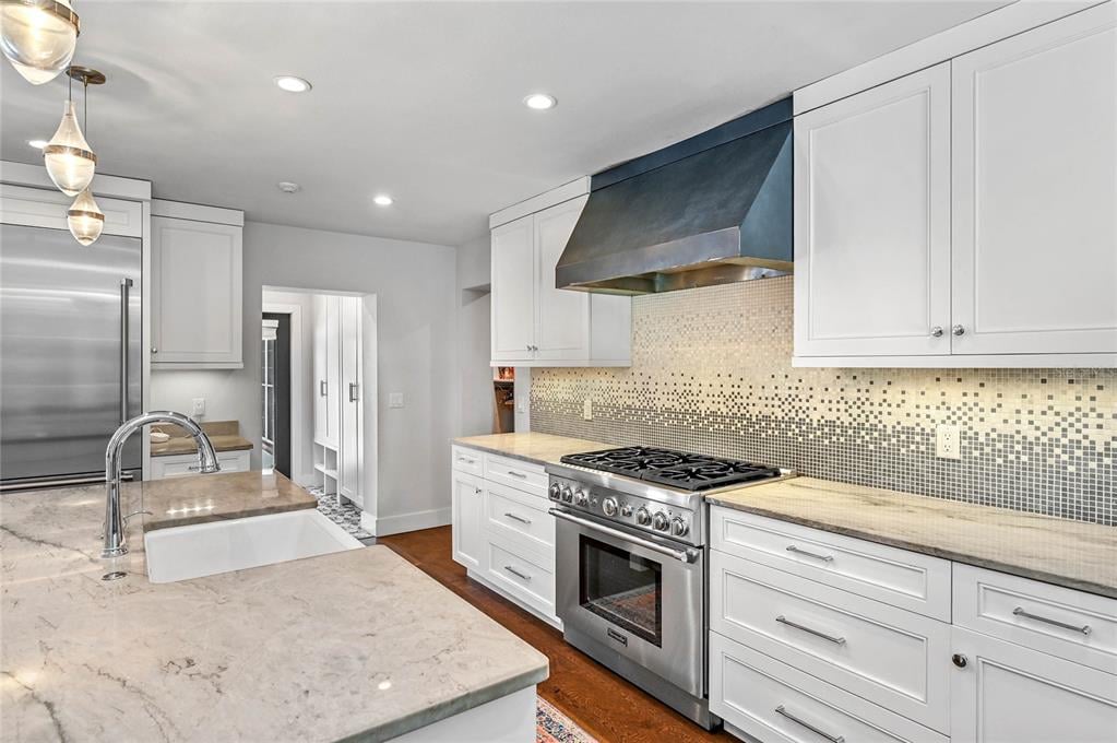 Property listing photo for 1271 PALMER AVENUE