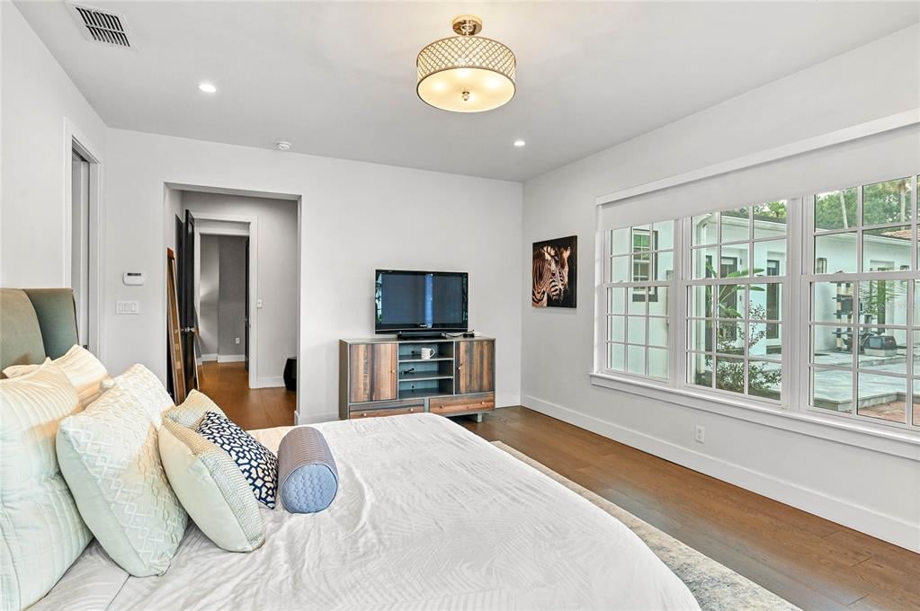 Property listing photo for 1271 PALMER AVENUE