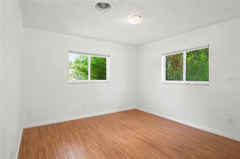 Property listing photo for 1911 MOHICAN TRAIL