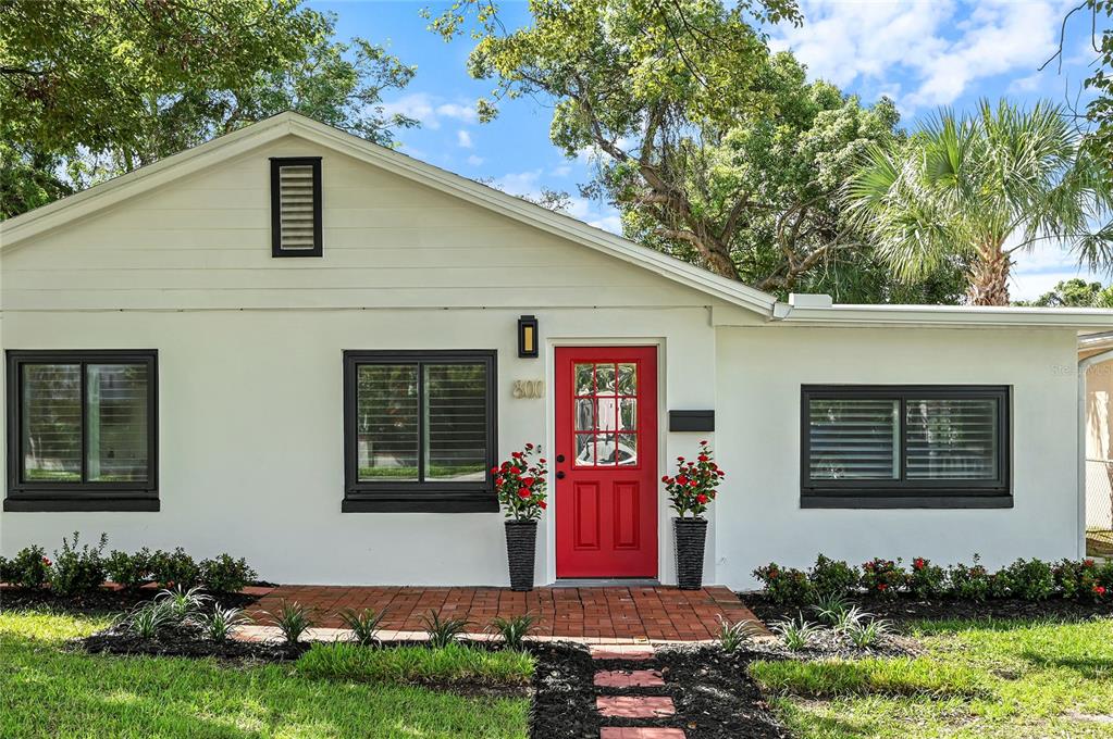 Property listing photo for 800 W CANTON AVENUE