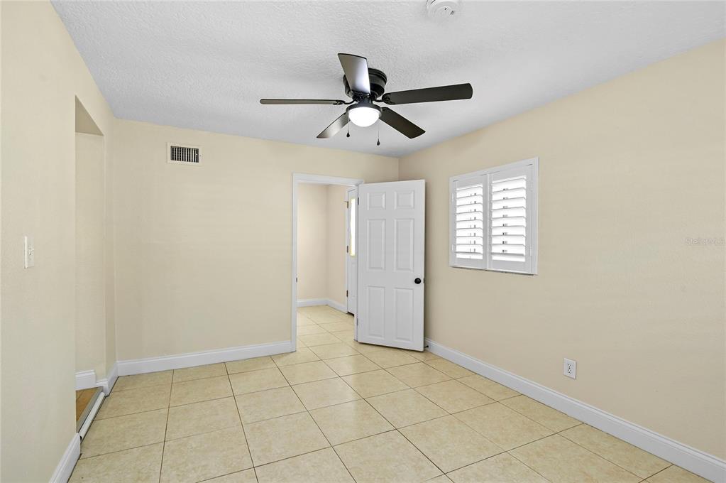 Property listing photo for 800 W CANTON AVENUE