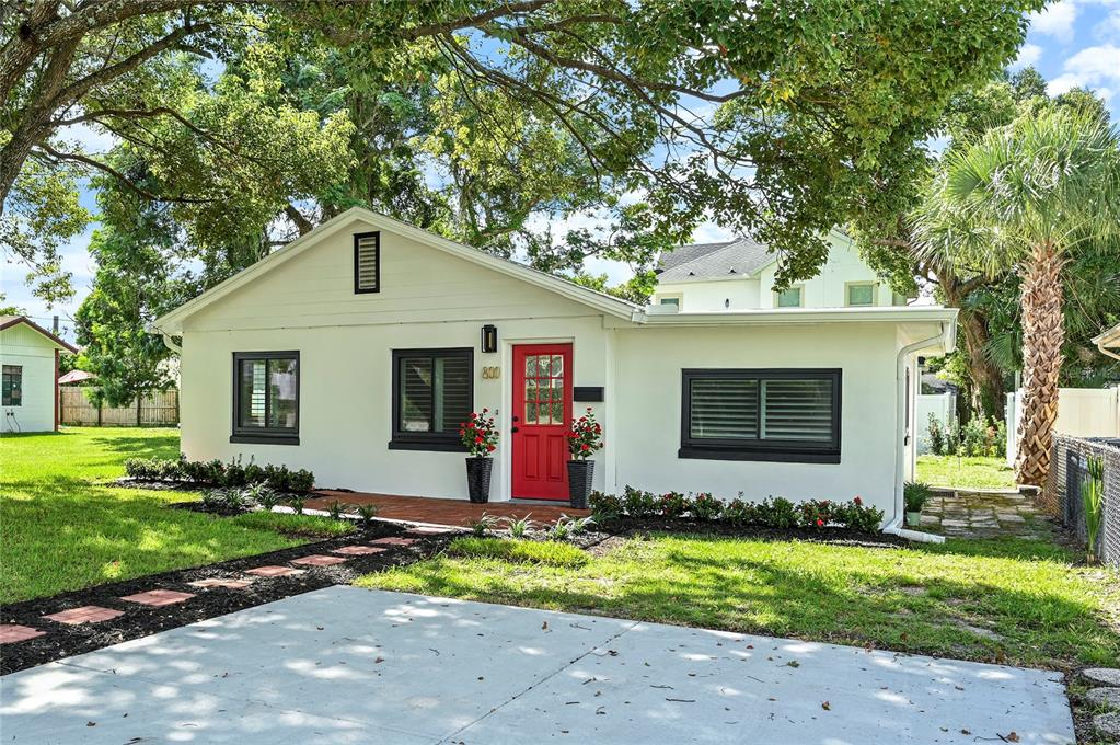 Property listing photo for 800 W CANTON AVENUE