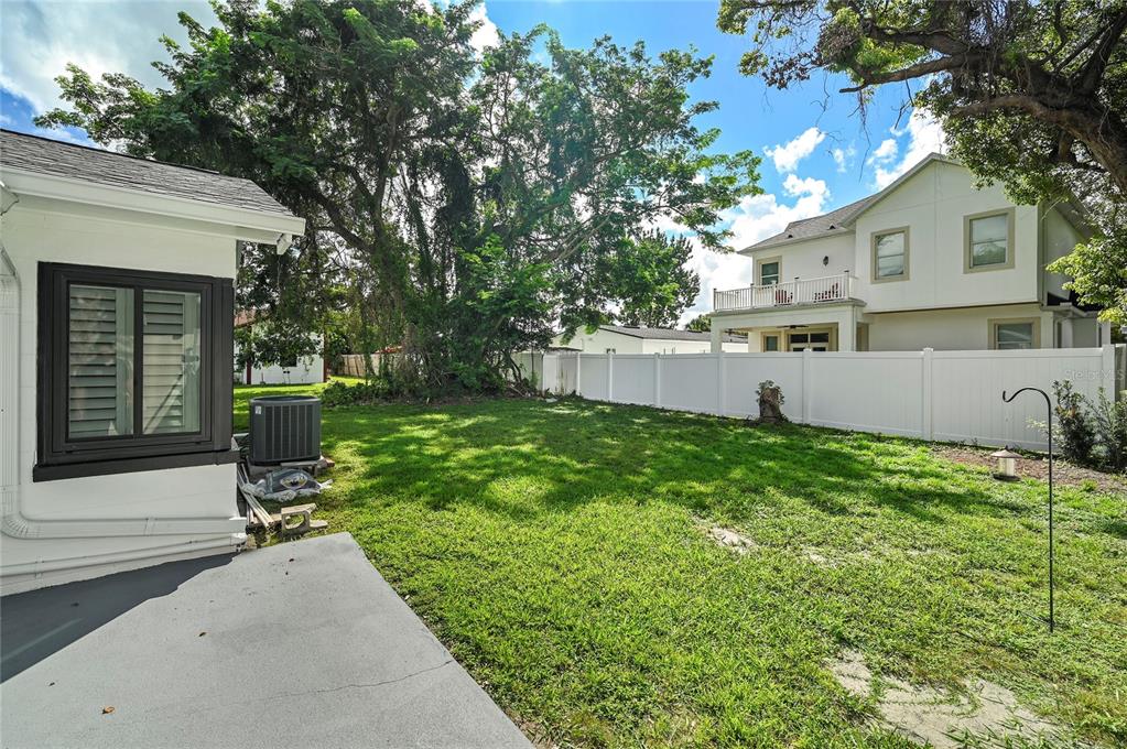 Property listing photo for 800 W CANTON AVENUE