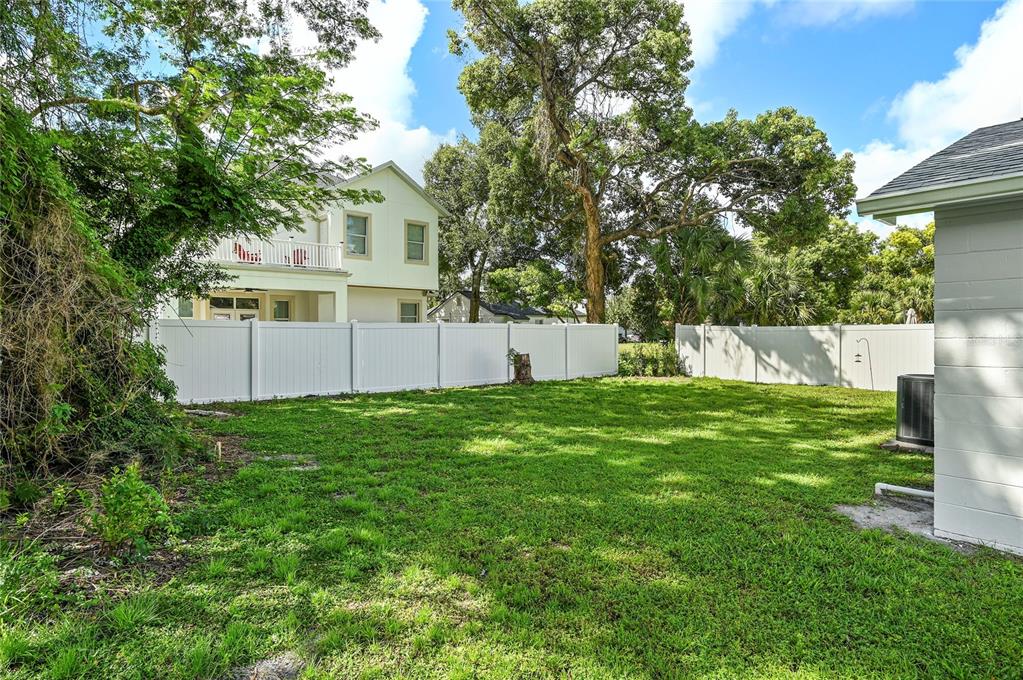 Property listing photo for 800 W CANTON AVENUE