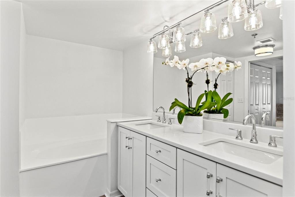 Property listing photo for 5221 S ATLANTIC AVENUE #105