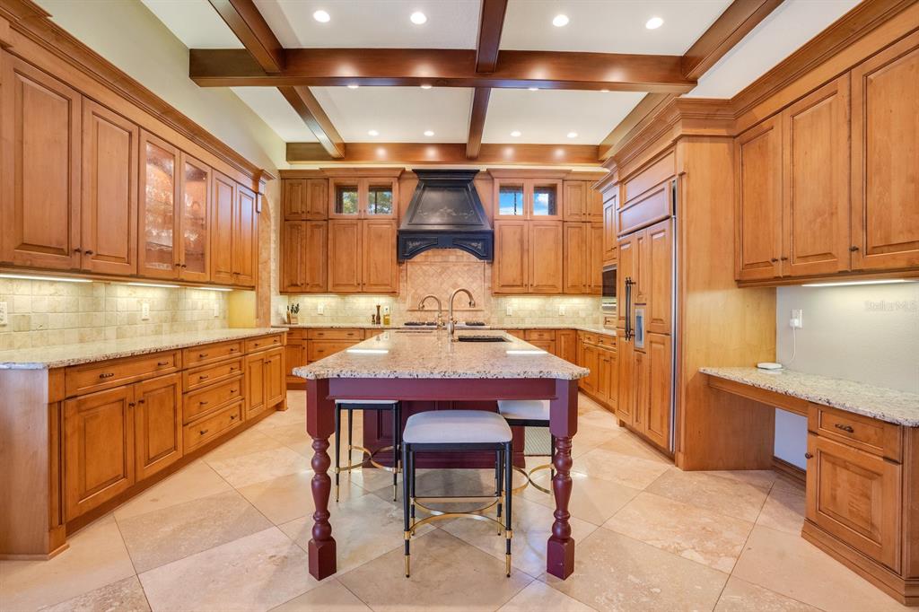 Property listing photo for 2048 ROBIN ROAD