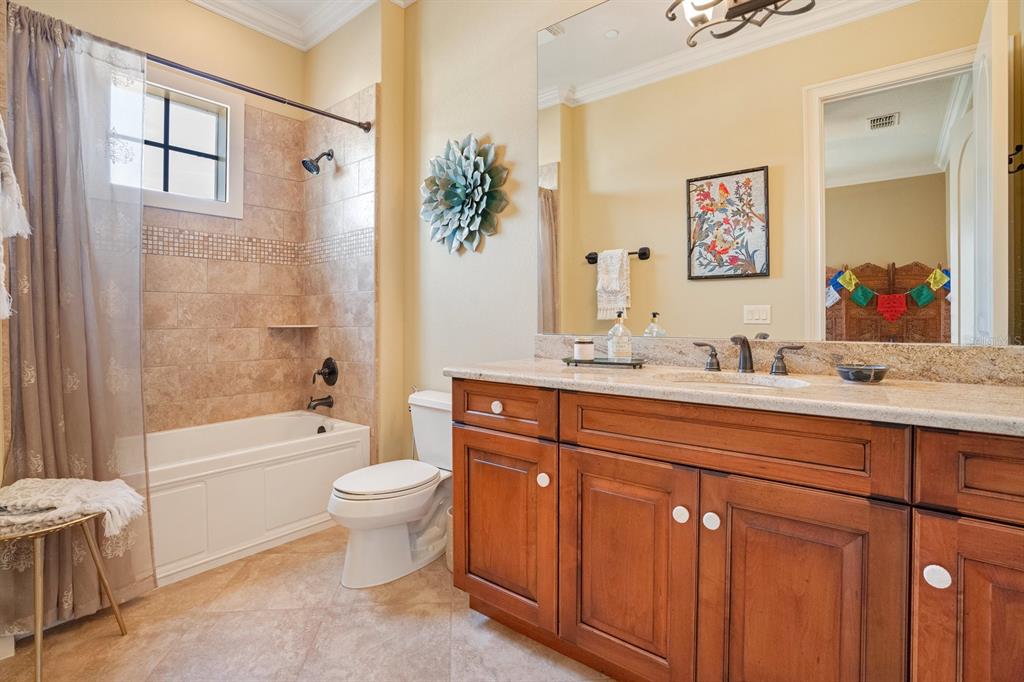 Property listing photo for 2048 ROBIN ROAD