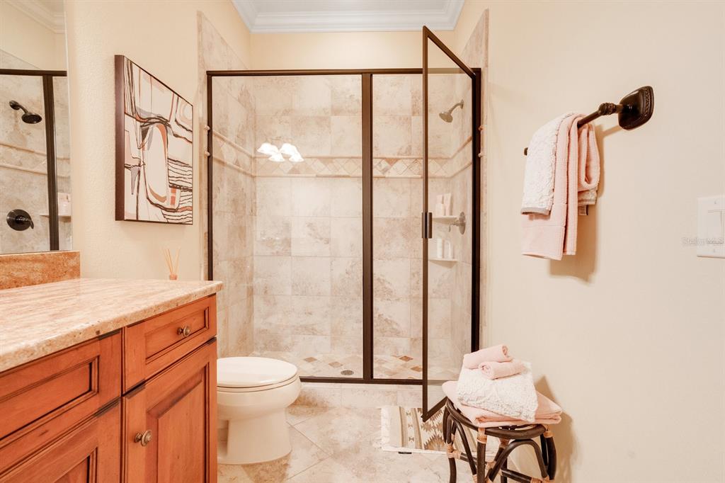 Property listing photo for 2048 ROBIN ROAD