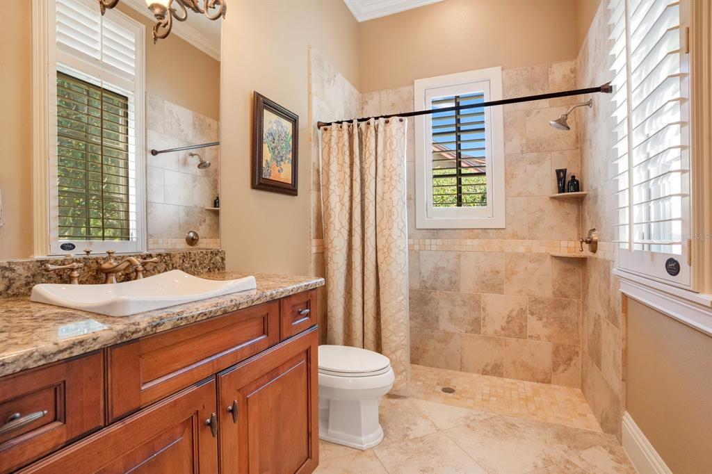 Property listing photo for 2048 ROBIN ROAD