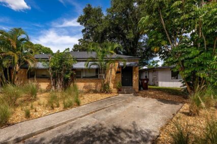 more about 1037 N FERN CREEK AVENUE
