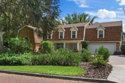 more about 40 PALMER AVENUE