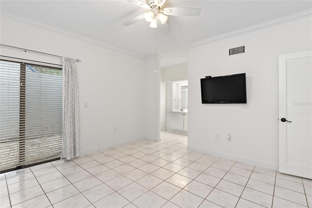 Property listing photo for 1000 WINDERLEY PLACE #144