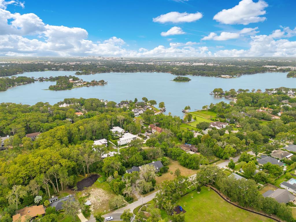 Property listing photo for 2000 E ADAMS DRIVE
