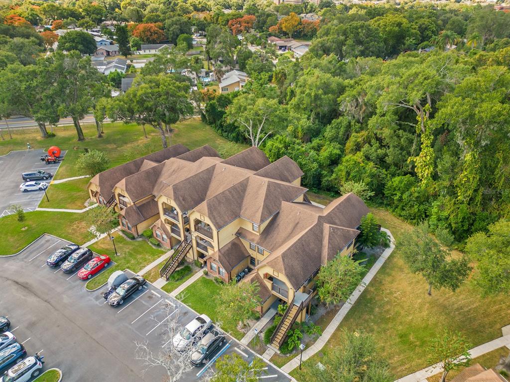 Property listing photo for 415 LAKEPOINTE DRIVE #102