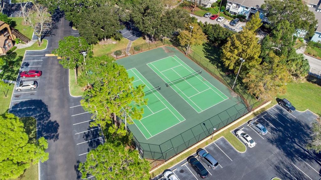 Property listing photo for 415 LAKEPOINTE DRIVE #102