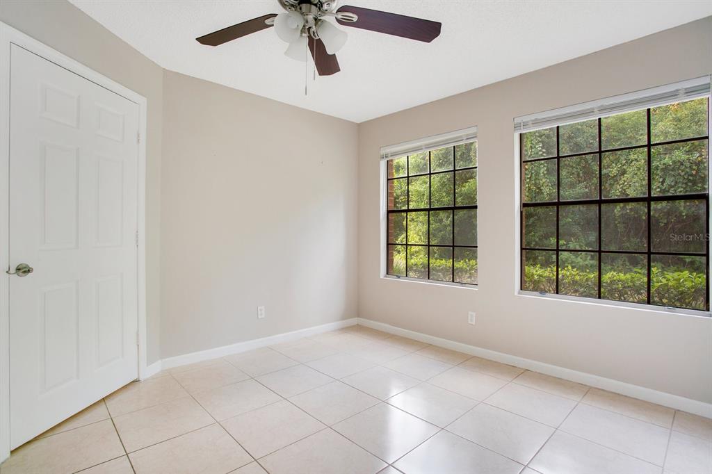 Property listing photo for 415 LAKEPOINTE DRIVE #102
