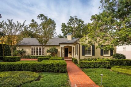 more about 311 N INTERLACHEN AVENUE