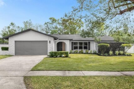 more about 2258 POINCIANA ROAD