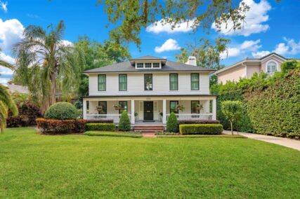 more about 1551 HARRIS CIRCLE