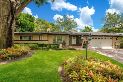 more about 1911 MAPLEWOOD DRIVE